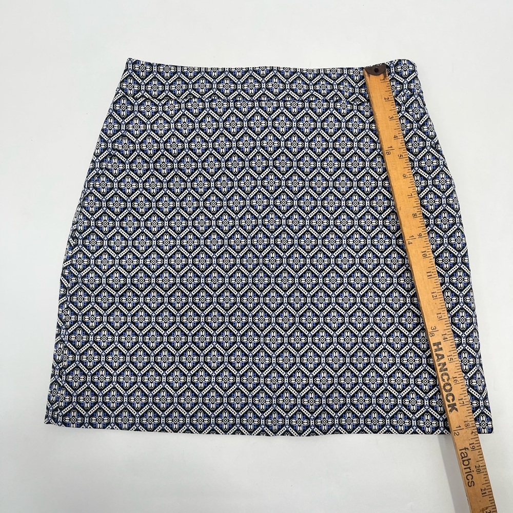 Loft Geometric Floral Pattern Polyester Blend Straight Cut Mini Skirt Size 4 - Picture 3 of 10